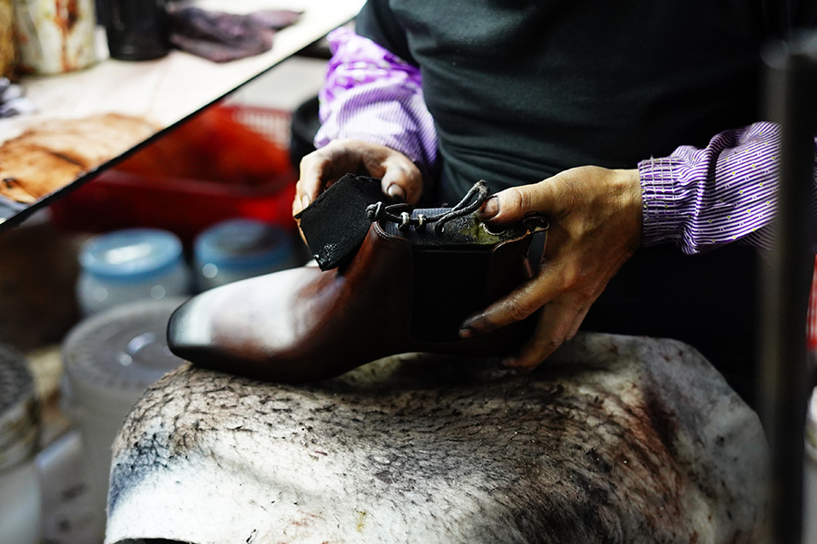 Private Label Shoe Manufacturing: How Modern Brands Build with the Right shoe Manufacturer