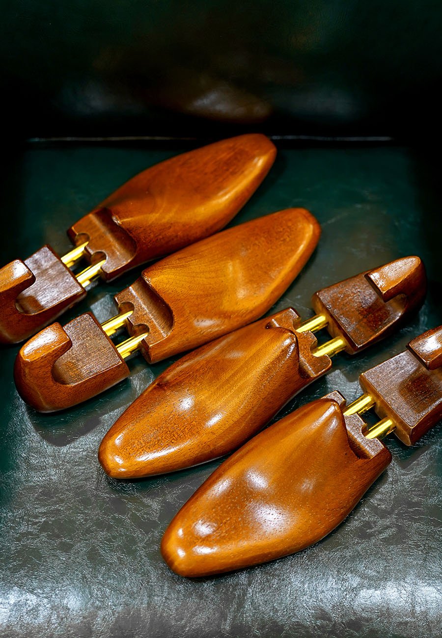 The Ultimate Guide to Shoe Trees: How Brands Add Value to Premium ...